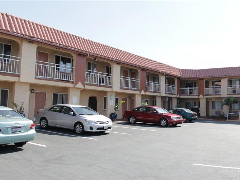 Marina Inn And Suites-Airport-Gaslamp-Zoo San Diego Exterior photo