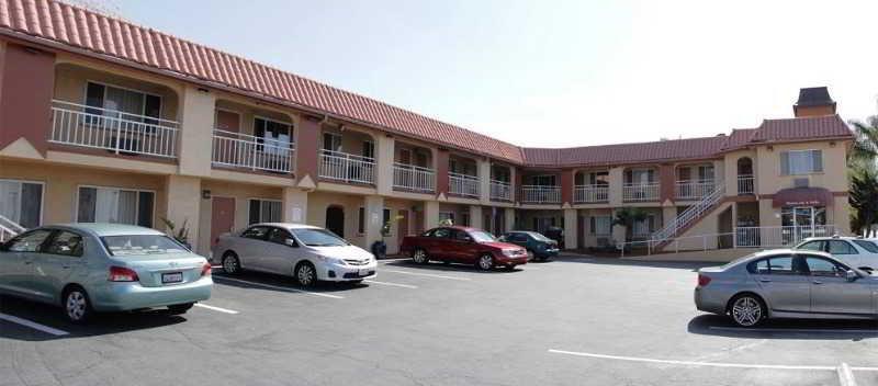 Marina Inn And Suites-Airport-Gaslamp-Zoo San Diego Exterior photo